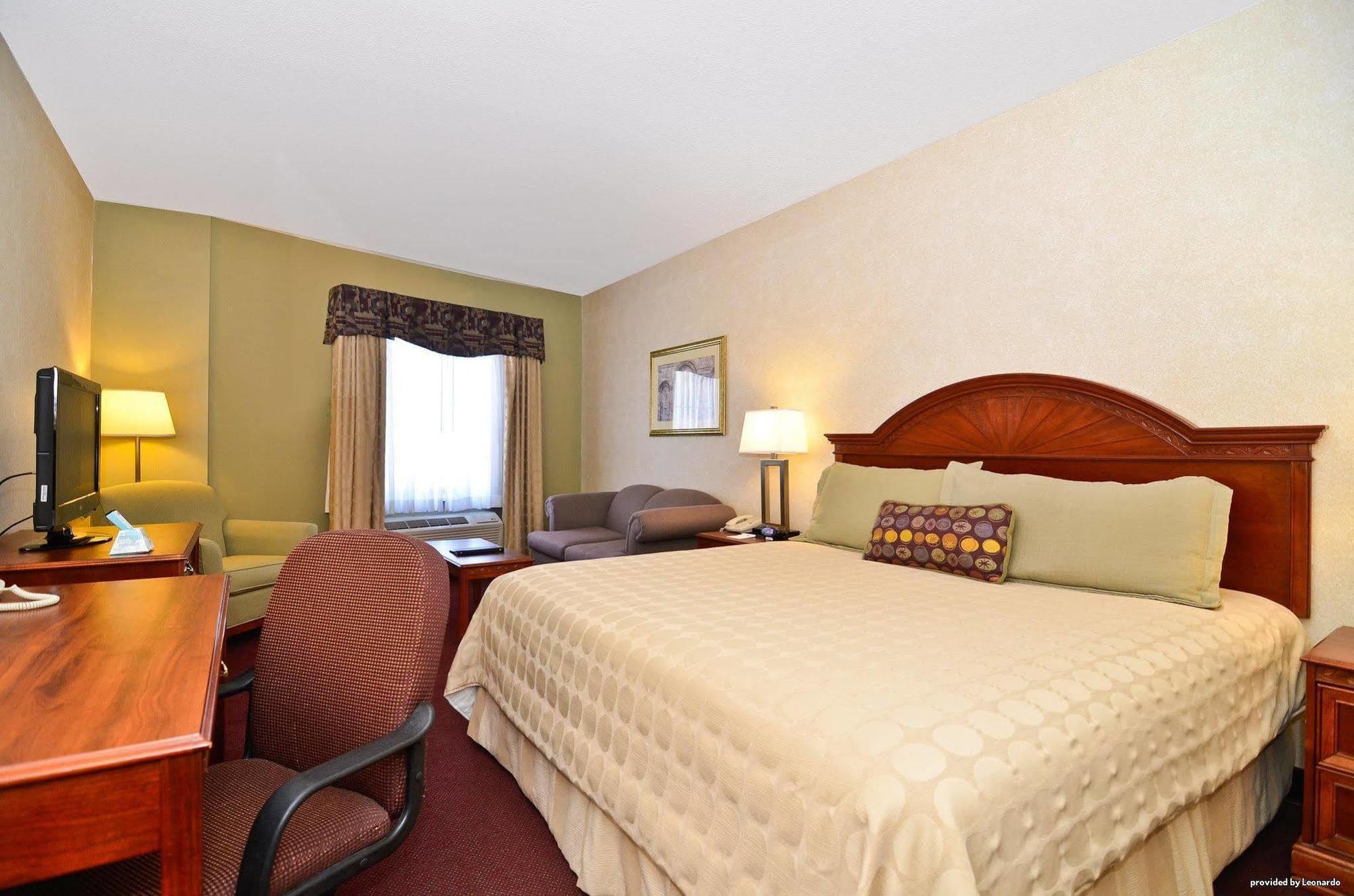 Hotel Western On The Avenue 3*